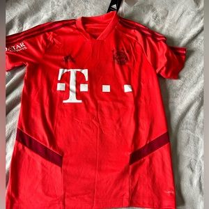 Original Bayern Munich Red Jersey